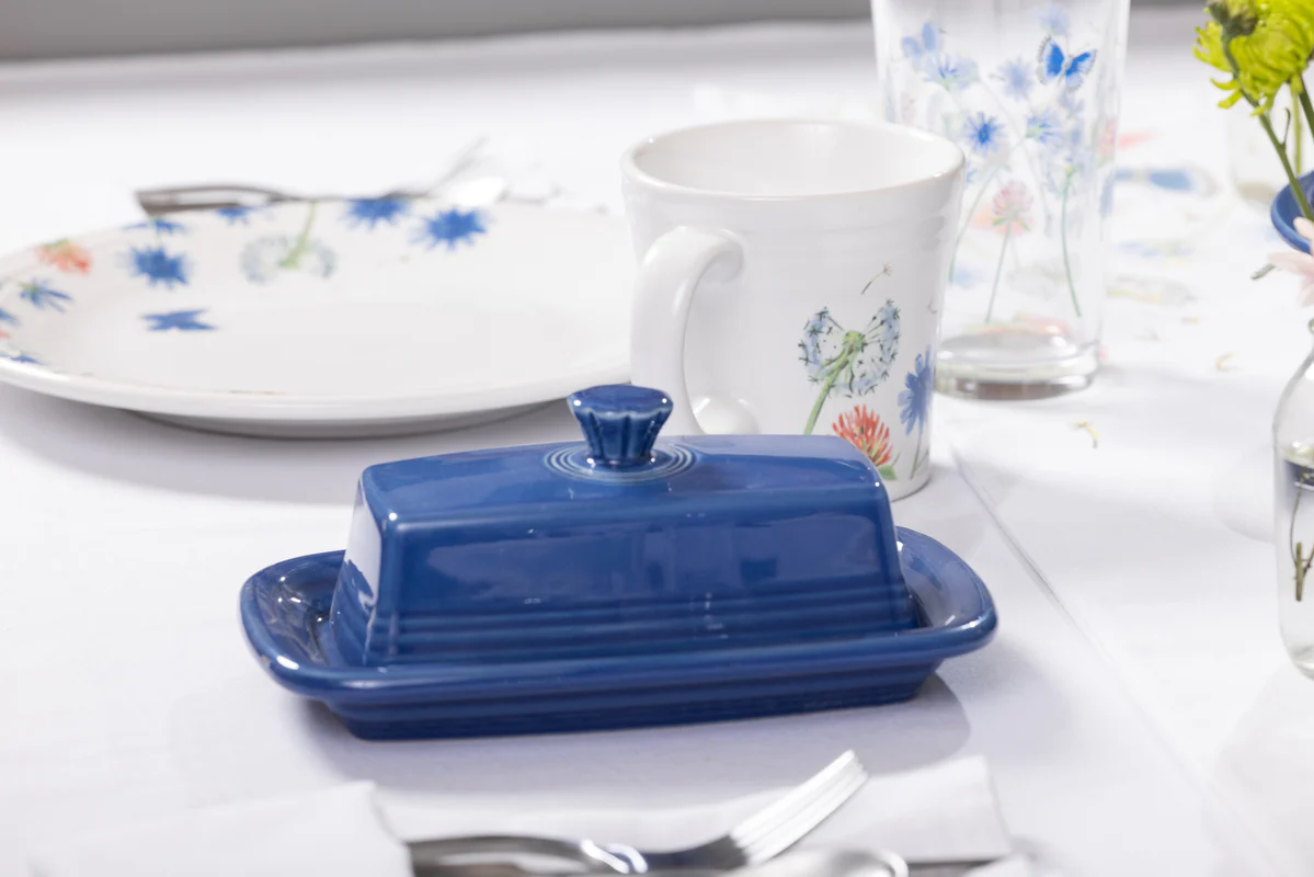 1060-extra-large-covered-butter-dish-8-1-8-inch-x-5-1-8-inch-2.webp Extra Large Covered Butter Dish 8 1/8 Inch x 5 1/8 Inch