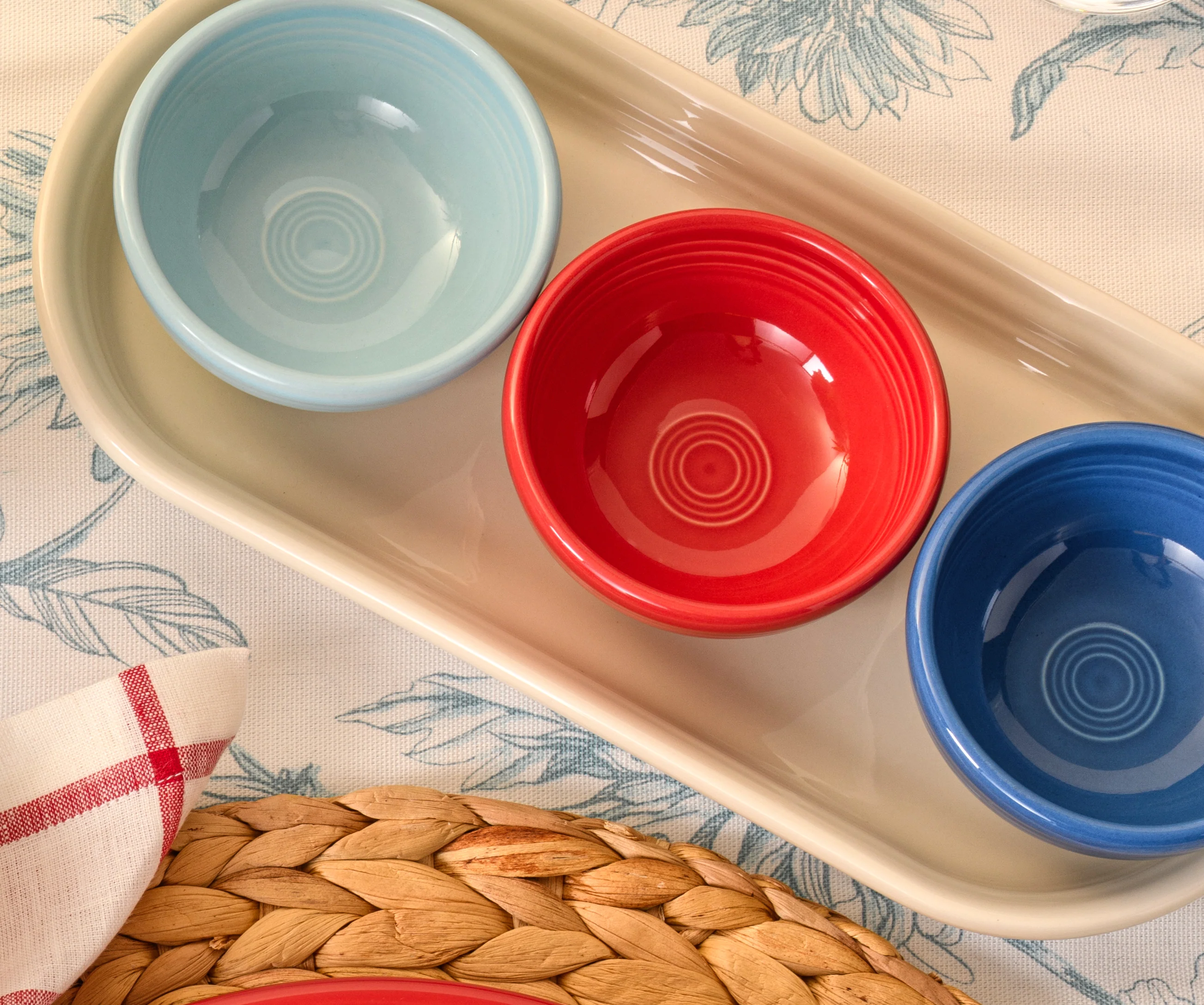 1322-americana-mixed-colors-4-piece-condiment-set-3.webp Americana Mixed Colors 4-Piece Condiment Set