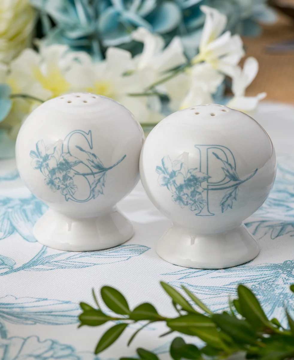 1358-botanical-floral-sky-2-5-8-inch-salt-and-pepper-shaker-set-2.webp Botanical Floral Sky 2 5/8 Inch Salt and Pepper Shaker Set