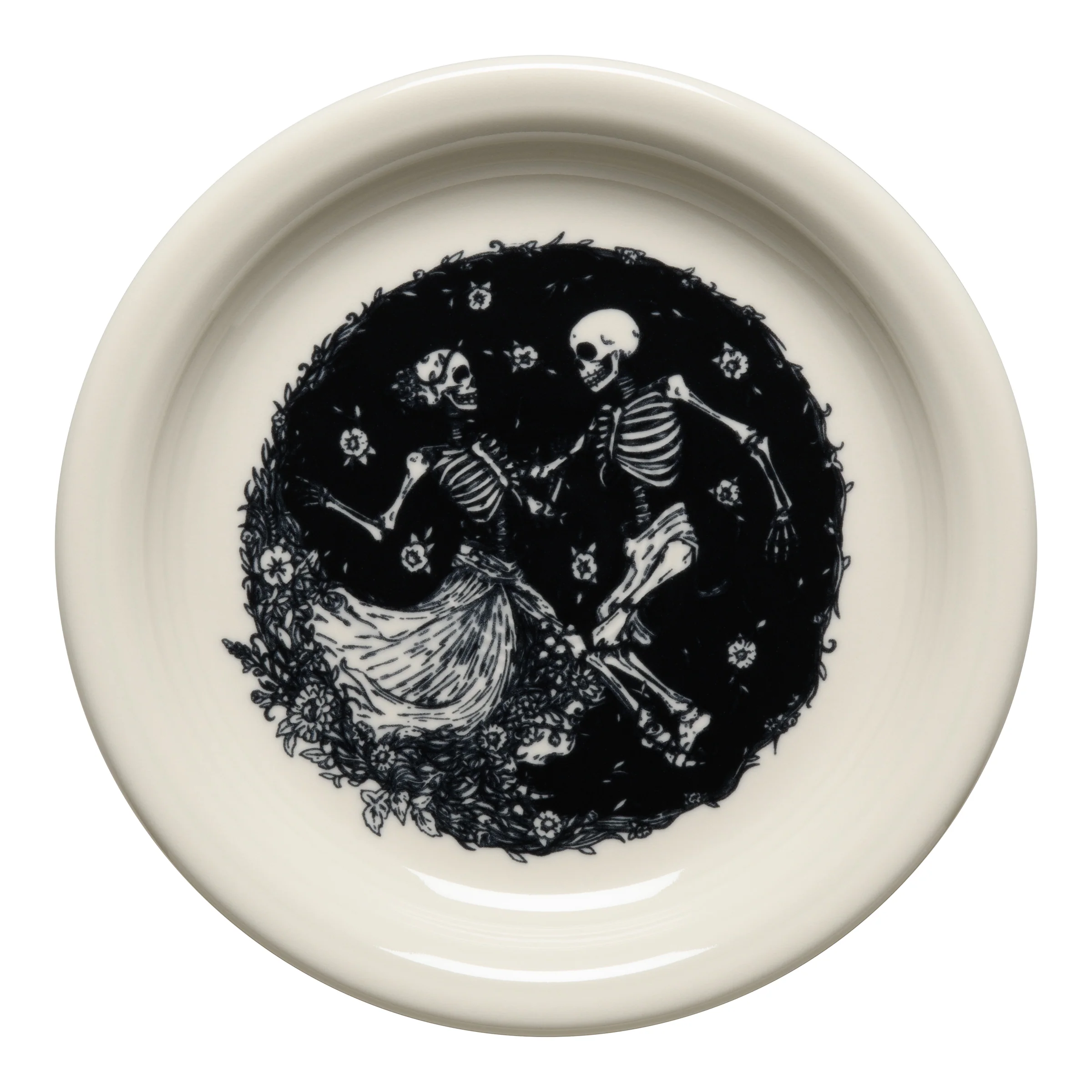 1387-skeleton-duet-linen-bistro-coupe-6-1-4-inch-appetizer-plate-2.webp Skeleton Duet Linen Bistro Coupe 6 1/4 Inch Appetizer Plate