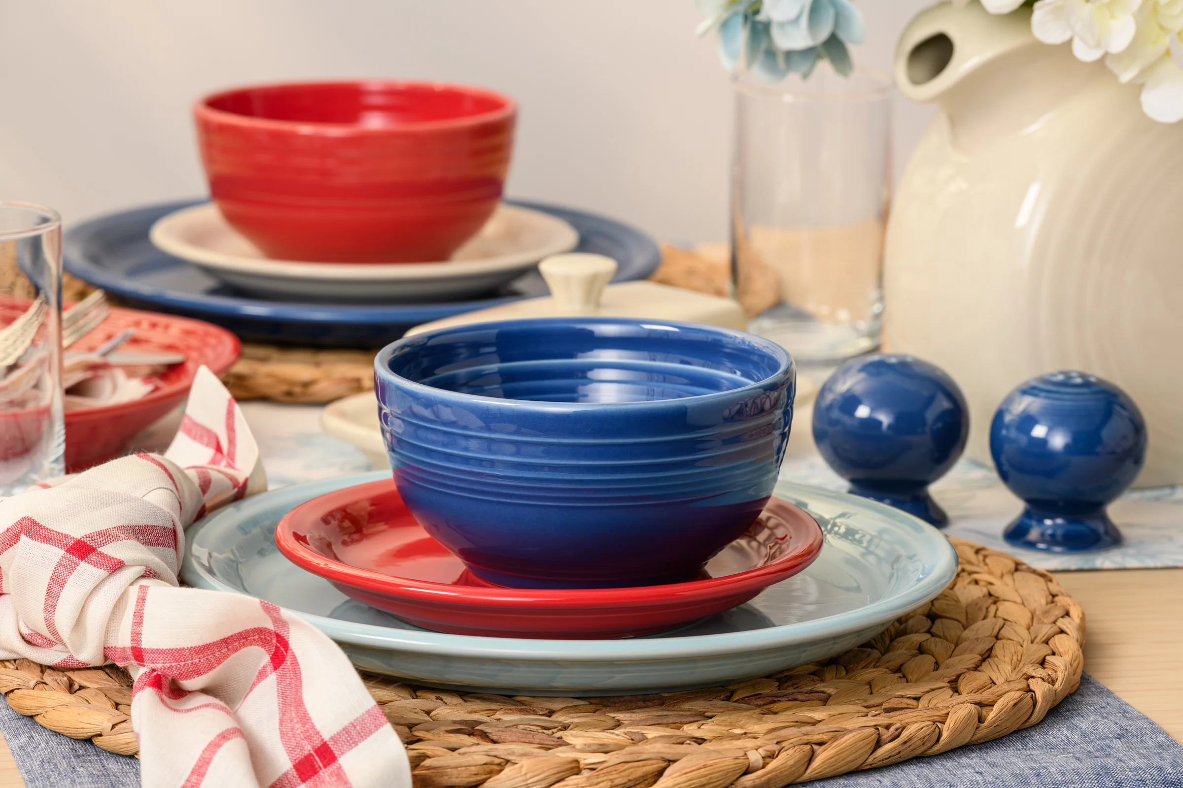 391-mixed-americana-bistro-coupe-12-piece-dinnerware-set-service-for-4-2.webp Mixed Americana Bistro Coupe 12-Piece Dinnerware Set, Service for 4